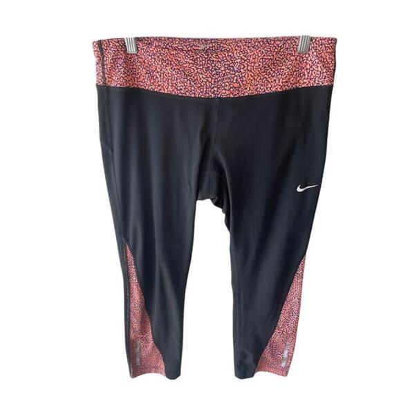 Women's Nike Dri-Fit Running Training Cropped Leggings Black Size Large - Picture 1 of 9